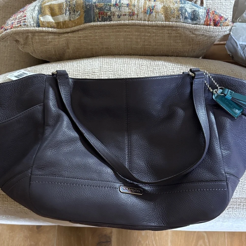 Coach Carrie Purple/Gray Leather Shoulder Bag. NWT - Picture 8 of 10